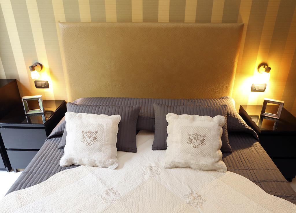 Caracciolo Guest House Рим Номер фото