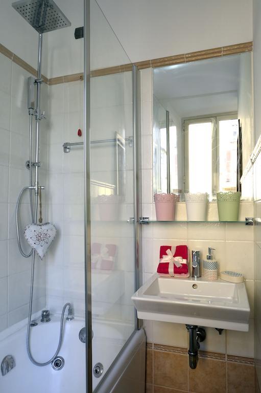 Caracciolo Guest House Рим Номер фото